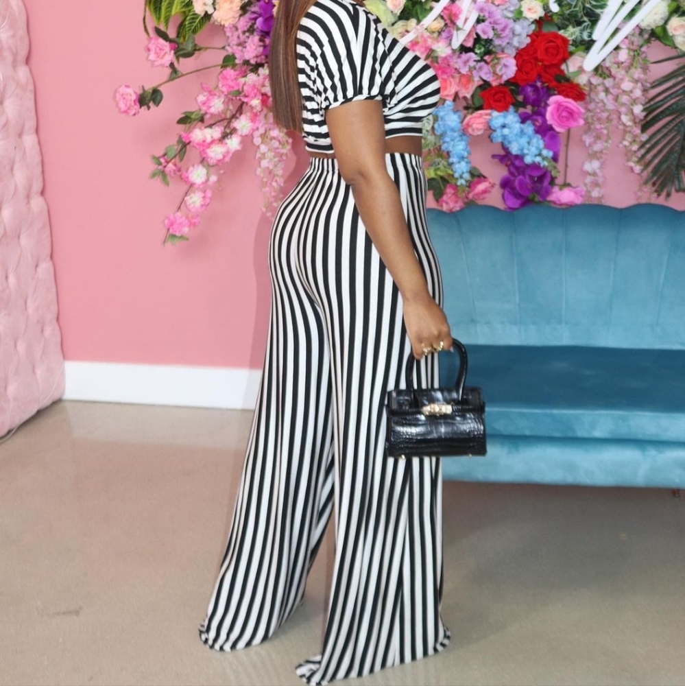 Brand New Stripe Set - Picture 2 of 2